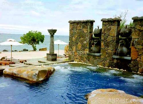 The Oberoi 24